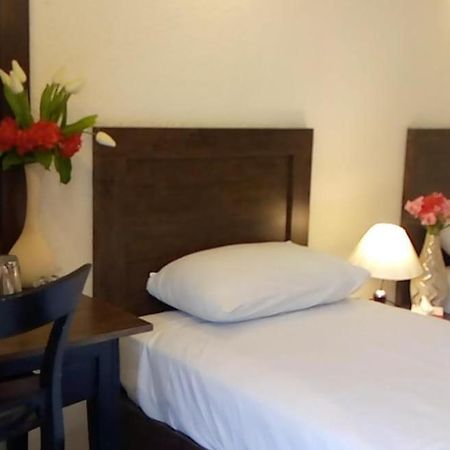 Airport Hotel Καράτσι Εξωτερικό φωτογραφία