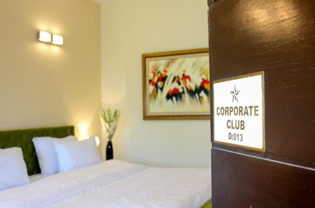 Airport Hotel Καράτσι Εξωτερικό φωτογραφία